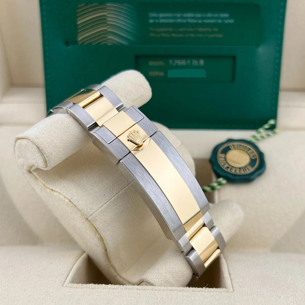 Rolex Submariner “bluesy” ref: 126613LB 2025 model box & papers