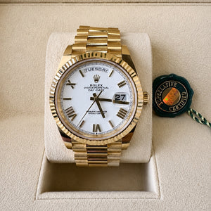 Day date 40 yellow gold presidential white dial 2024 model box and papers Ref: 228238