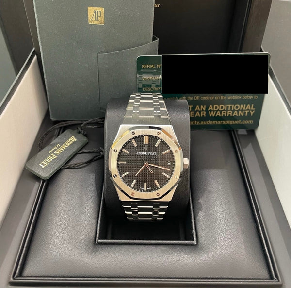 Audemars Piguet Royal Oak 15500st 2020 model box and papers